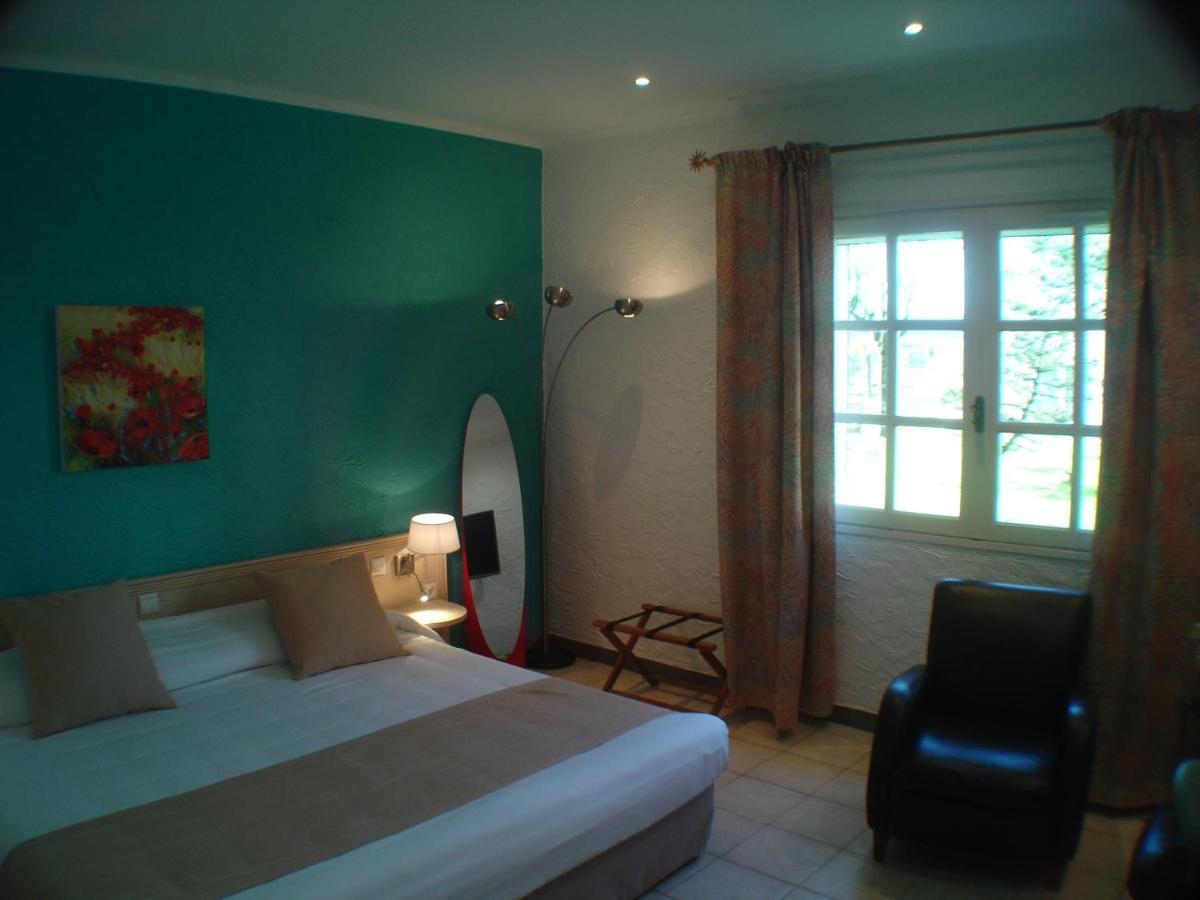 Logis Hotel & Restaurant Le Fleurance Exterior foto