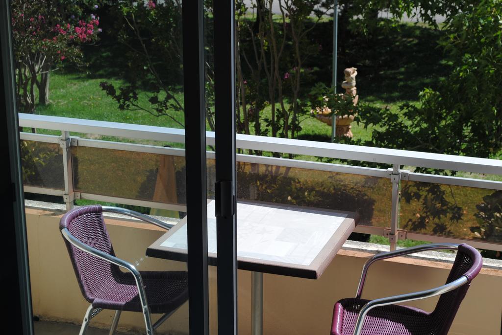 Logis Hotel & Restaurant Le Fleurance Exterior foto